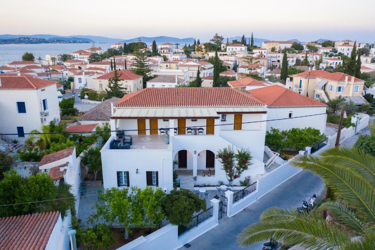 Villa Kriezi Spétses Exterior foto