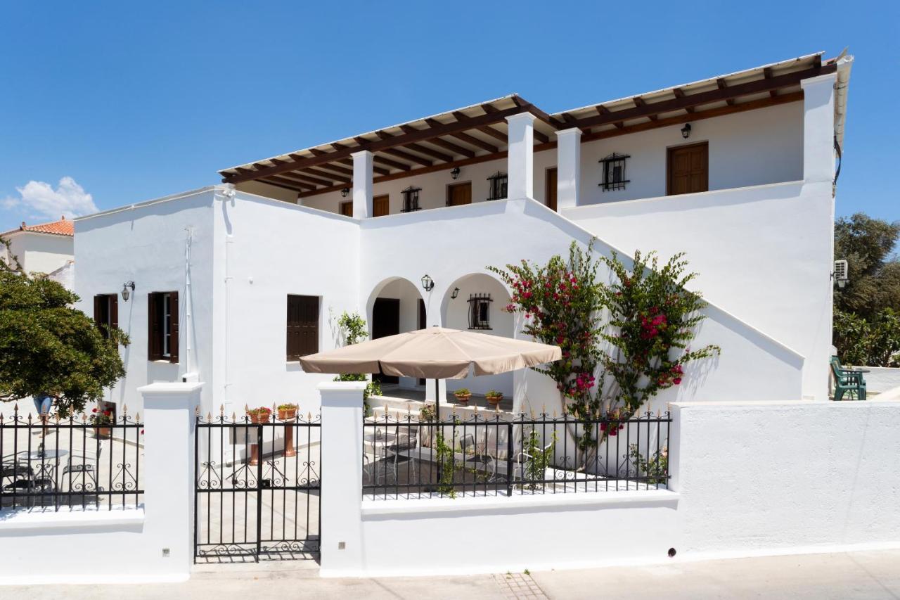 Villa Kriezi Spétses Exterior foto