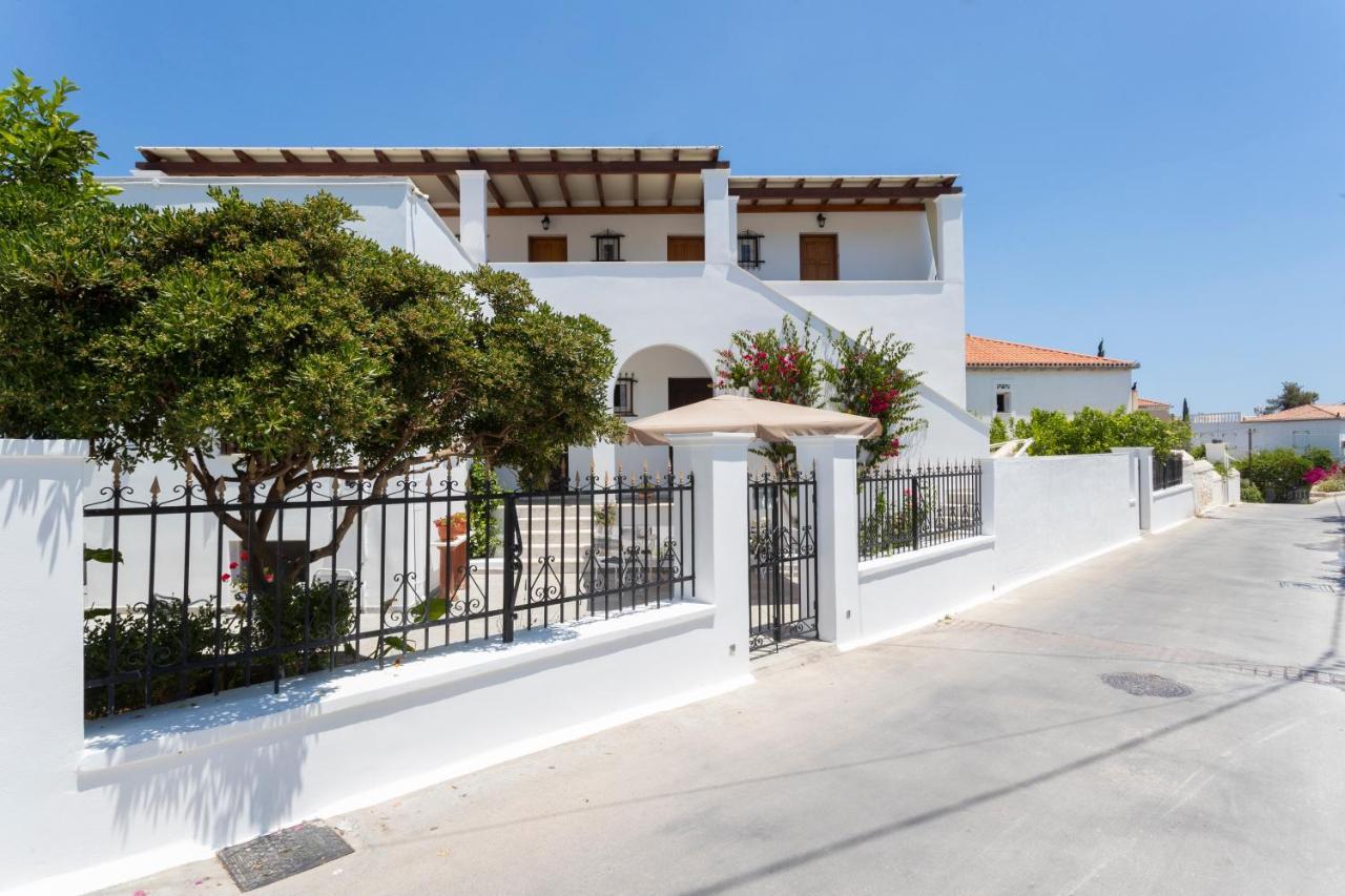 Villa Kriezi Spétses Exterior foto
